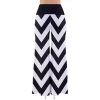 
              B&W Retro - Wide Leg Pants
            
