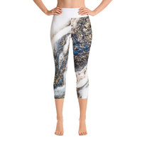 
              Geodology - (Capri) Leggings
            